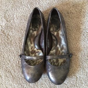 Born Mary Jane Flats